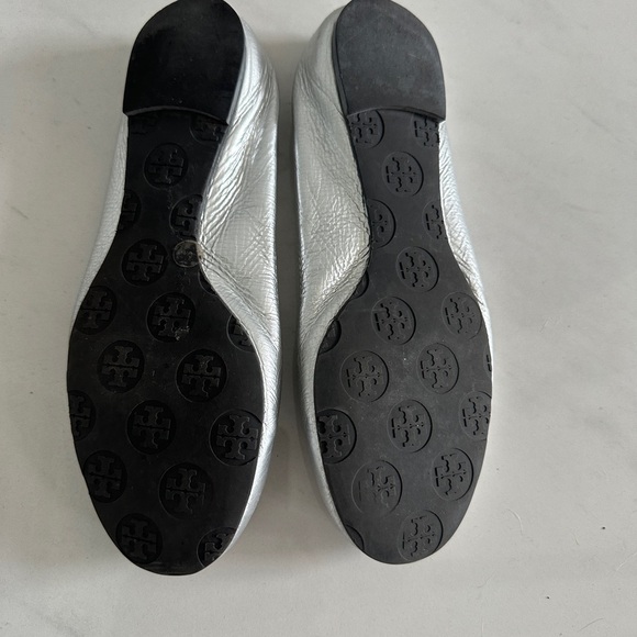 Tory Burch - silver metallic ballet flats - Picture 3 of 4